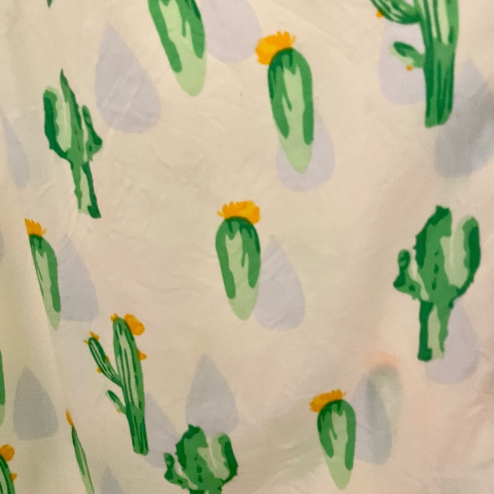 ModCloth Cafe au Soleil Top in White Cactus print - Picture 5 of 5